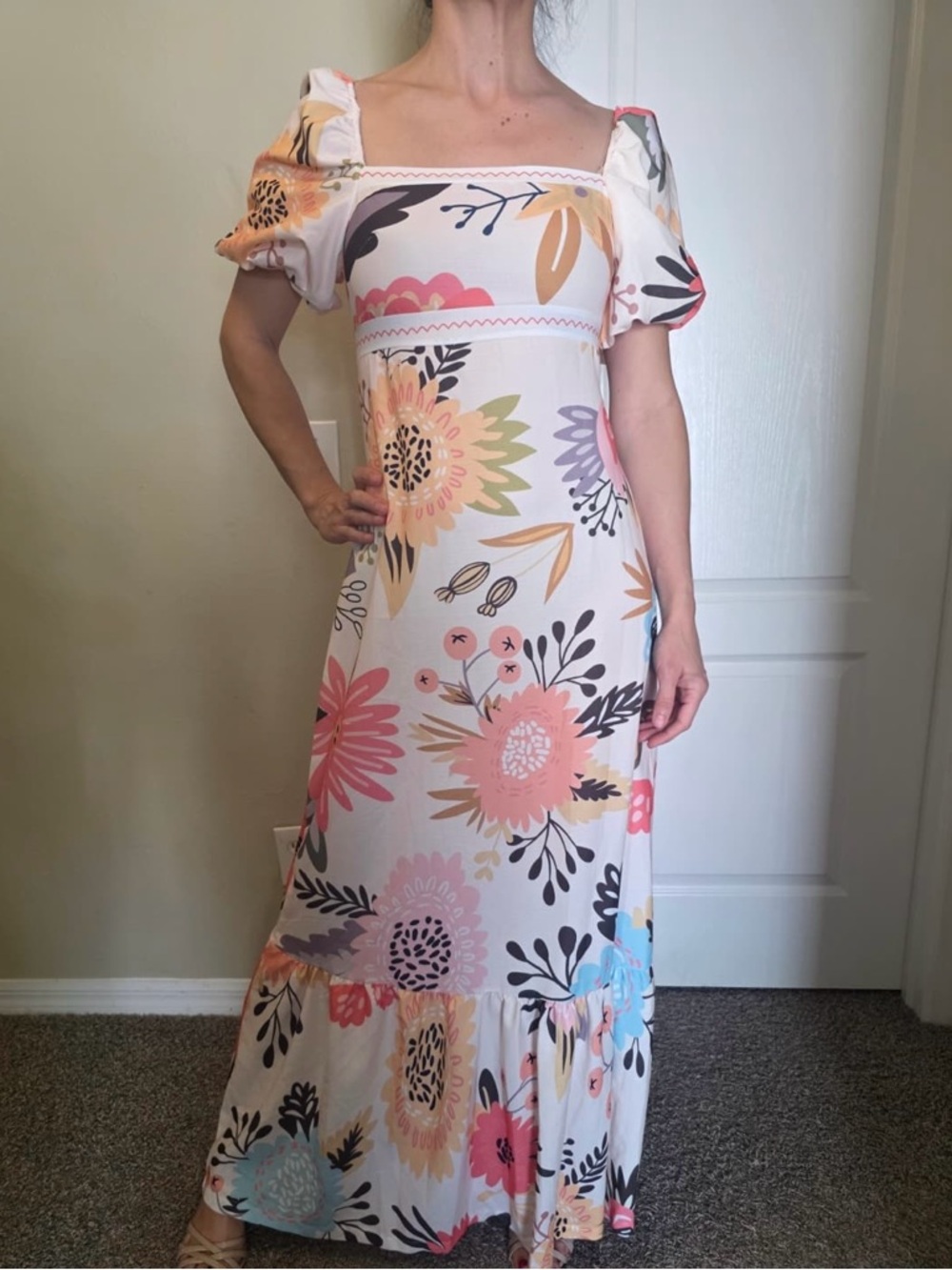 Boho-Inspired Floral Dress, Puff Sleeve Midi, Romantic Style